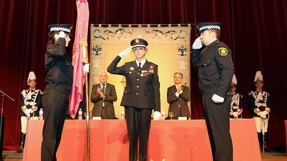 La intendente jefa de la Policía Local reclama más plantilla y la renovación de la flota de vehículos