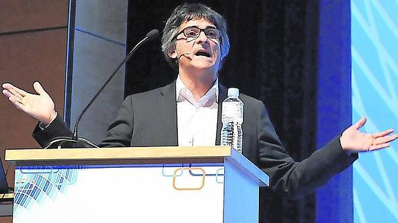 Francisco Jariego, durante su intervención en el Congreso de Negocio Digital y Tecnología de El Norte de Castilla.