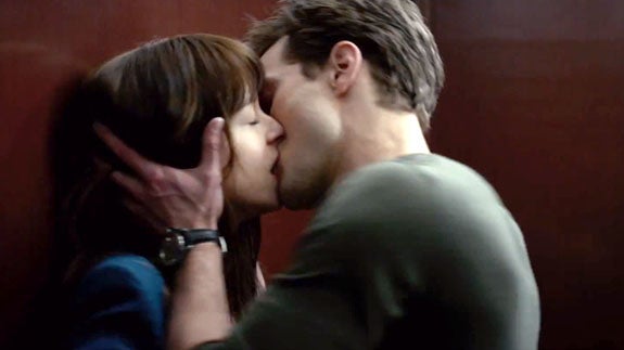 Una escena de '50 sombras de Grey'