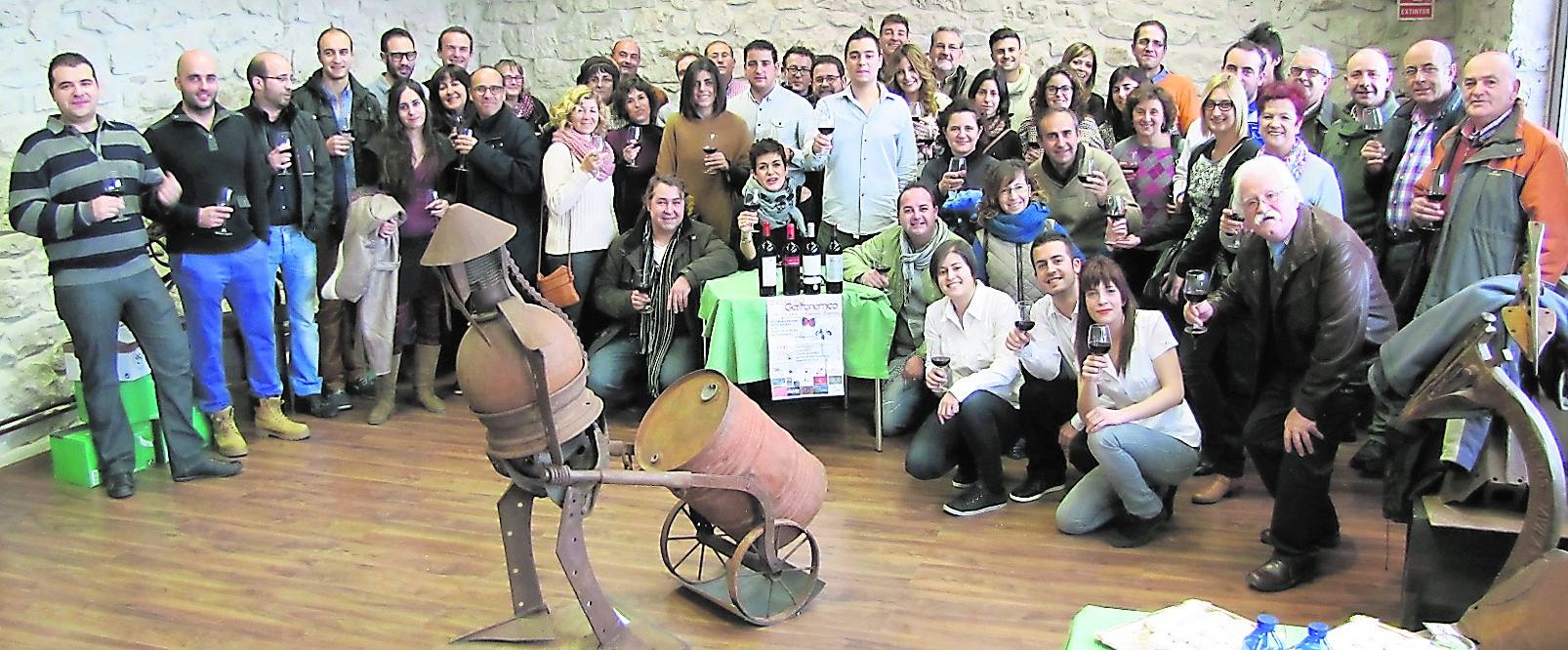 Participantes en la cata celebrada en el Museo de la Piedra de Campaspero.