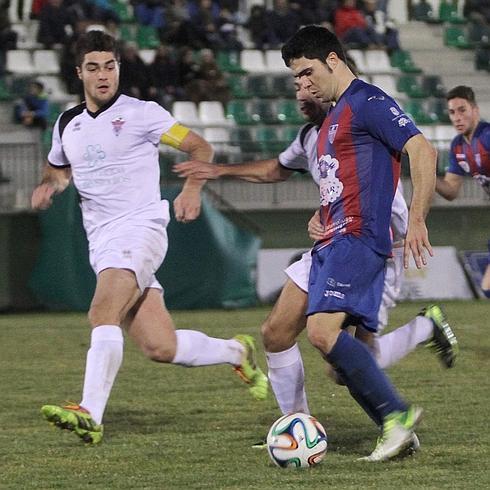 Rubén Yubero, durante el partido ante el Salmantino. 
