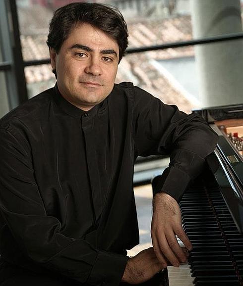 El painista Gustavo Díaz.-Jerez. 