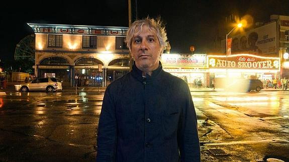 El guitarrista Lee Ranaldo.