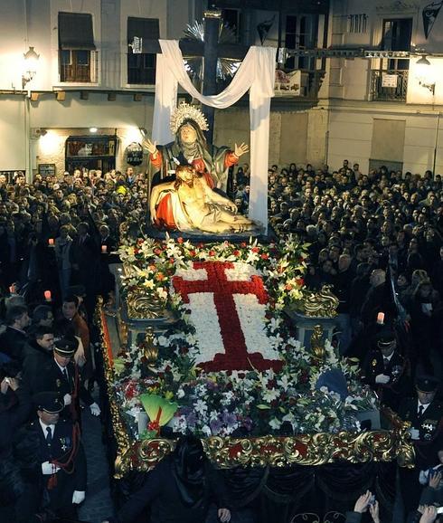 La Piedad visita Las Batallas arropada por dos nuevas tallas