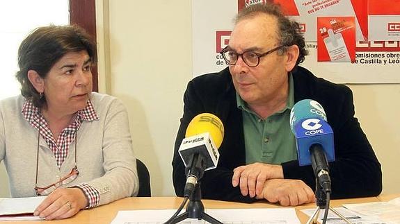 Maribel Roldán y José Antonio López Murillo, de Comisiones Obreras en Segovia.