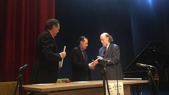 El músico Pedro Zuloaga, referente de los alumnos del Lourdes