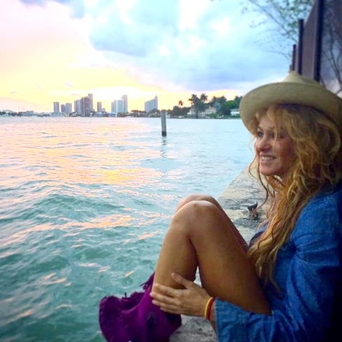 Paulina Rubio se confunde con la etiqueta de selectividad '#PAU2015'