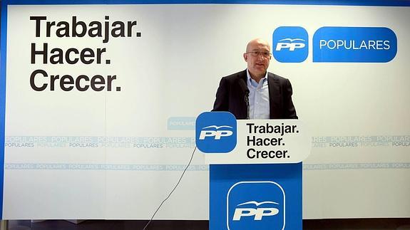 Carnero, durante un acto del PP. 