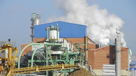 Una de las fábricas de la empresa Azucarera