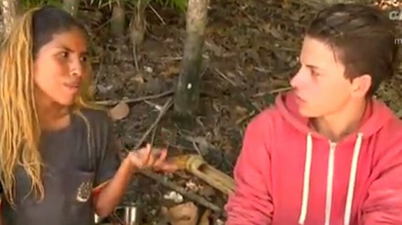 Chabelita y Christopher durante la emisión de 'Supervivientes 2015'.