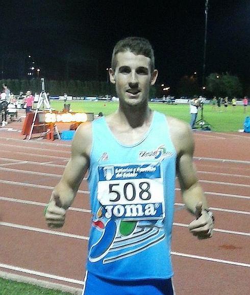 Álvaro de Arriba, tras lograr la plata en Castellón. 