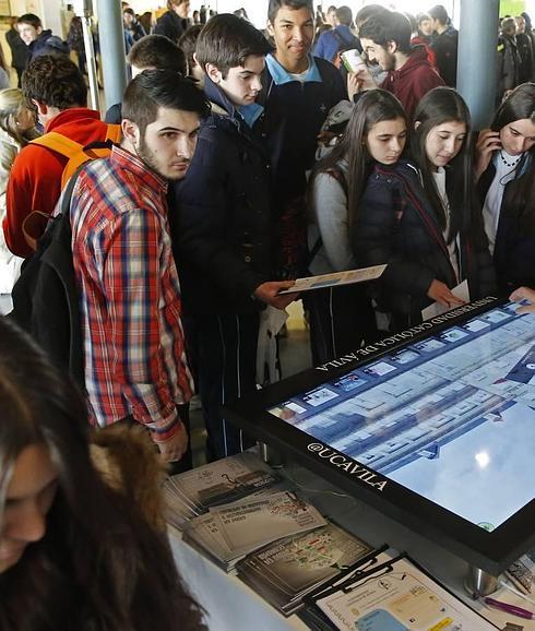 Asistentes a la feria Unitour, celebrada en febrero de este año en Valladolid. 