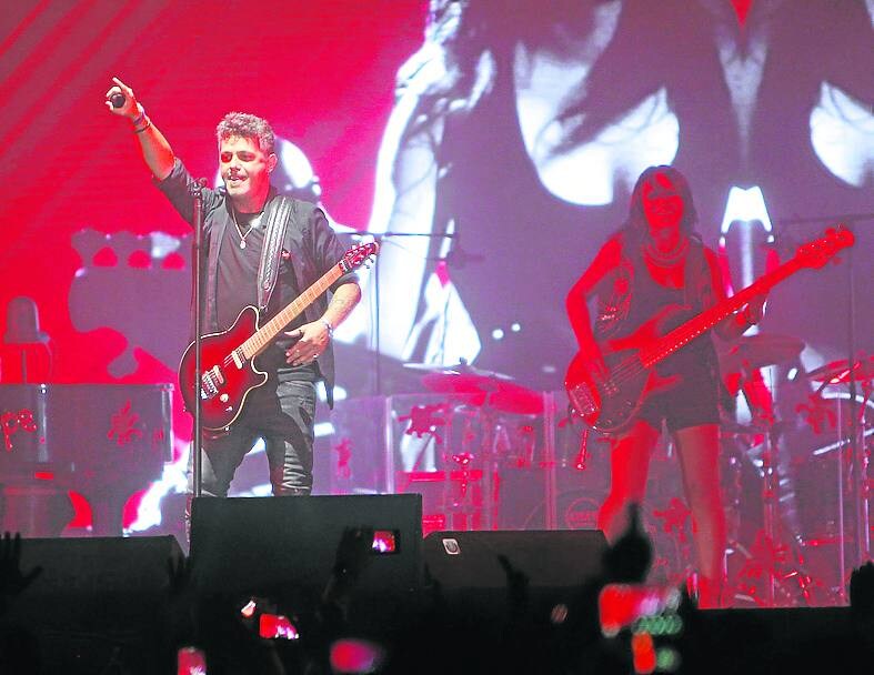 Alejandro Sanz, durante el concierto en Palencia.
