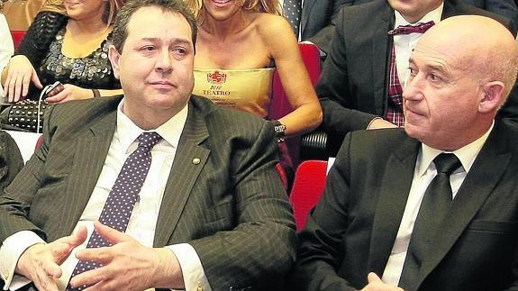 Benjamín Crespo, junto a Martín Mesonero, en un acto anterior. 