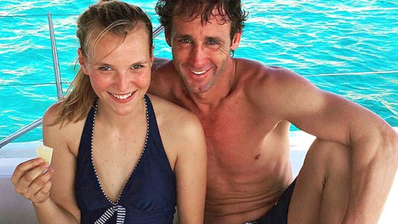 Escassi y su hija secreta Ana.