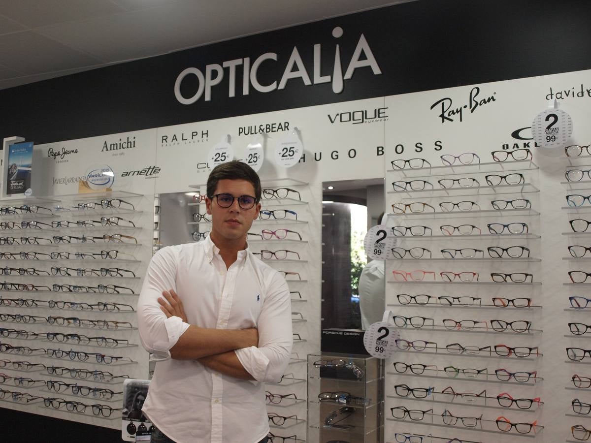 «Estudié Farmacia y Óptico para seguir una tradición familiar»