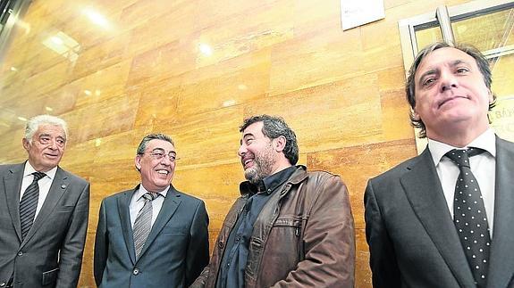 Javier Galán, Bienvenido Mena, Ángel Herrero y Carlos García Carbayo. 
