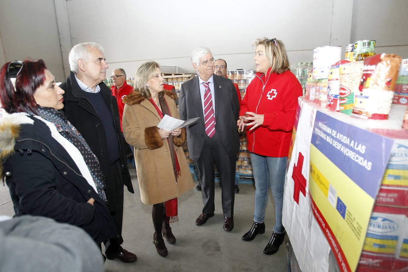 Cruz Roja y el Banco de Alimentos reparten 160,9 toneladas de comida