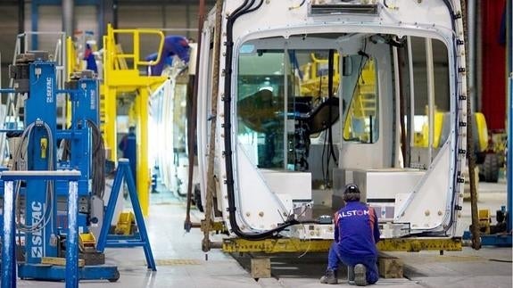 Planta de fabricación de trenes de Alstom de Santa Perpetua. EL NORTE