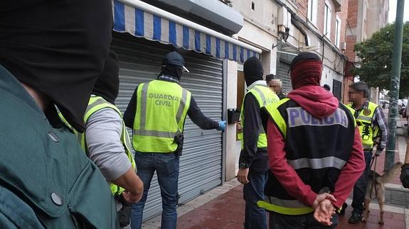 Once detenidos de un clan dominicano en una macrorredada policial de Valladolid