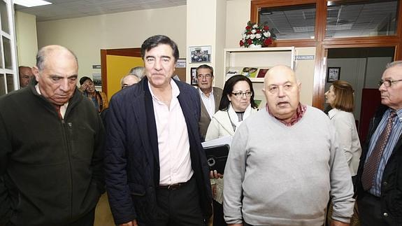 Bermúdez de Castro, junto a Francisco Gómez en Famasa. 