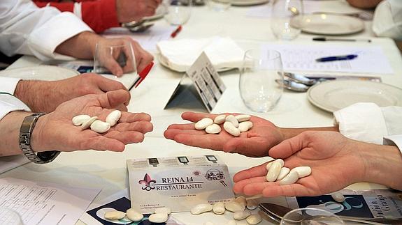 Judiones con marca de garantía. 