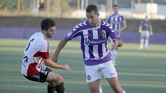 El lateral izquierdo Ángel podría ser titular frente al Lugo. 
