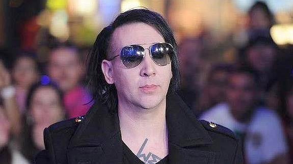 Marilyn Manson en su mutación hacia Nicolas Cage.