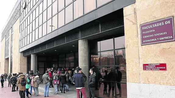 La Usal busca asesoramiento para obtener ahorros fiscales y evitar los riesgos tributarios