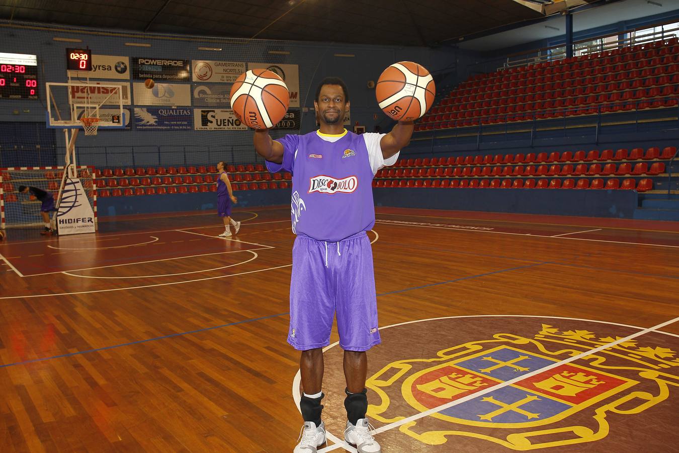 Lamont Barnes, en el pabellón. 