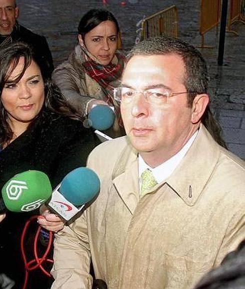 Fermín Guerrero, abogado de Raquel Gago. 