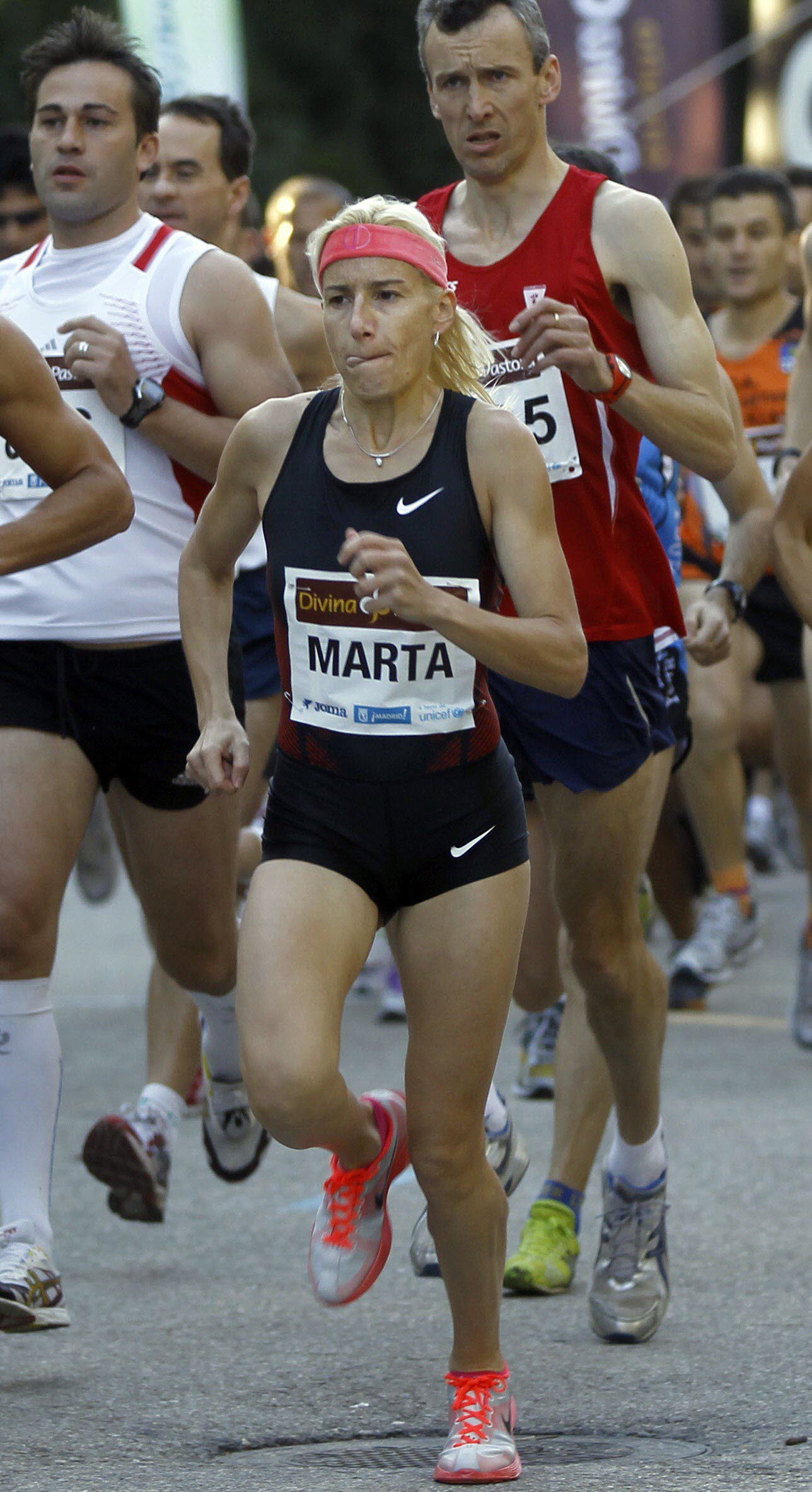 Marta Domínguez durante una carrera en  el año 2012.