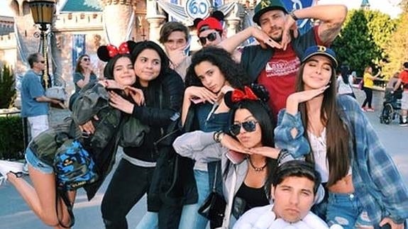 Brooklyn Beckham y Sonia Ben Ammar, ¿algo más que amistad?