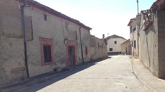 Una calle de Marazoleja, uno de los municipios beneficiarios de las ayudas.El Norte