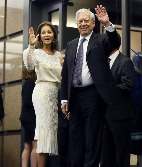 Isabel Preysler y Mario Vargas Llosa, el día de la celebración del 80 cumpleaños del escritor, en marzo.
