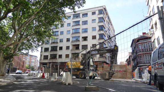 Obras en la Plaza de Santa Cruz. 