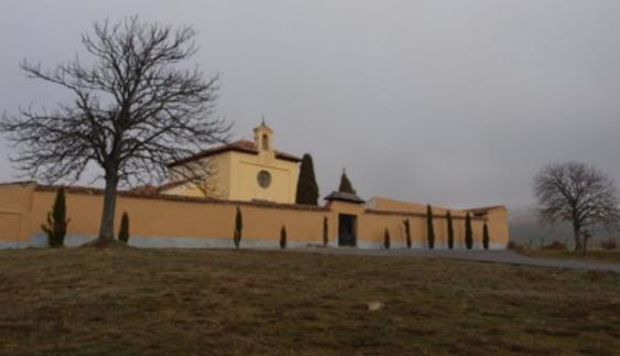 El cementerio del Real Sitio, construido por orden de Carlos III, aspira a ser el mejor de España