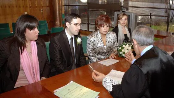 Una de las bodas que hasta el mes de julio de 2015 solo podían celebrar los juzgados.