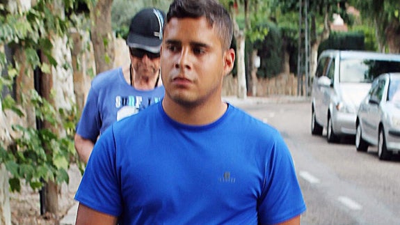 José Fernando. 