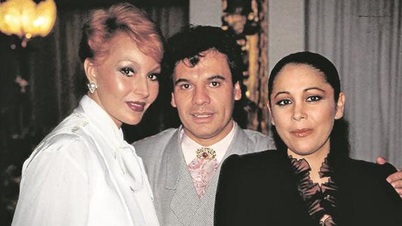 Juan Gabriel e Isabel mantuvieron durante años una gran amistad.