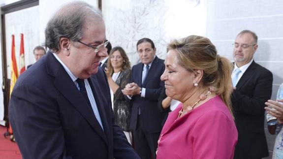 Rosa Valdeón con Juan Vicente Herrera