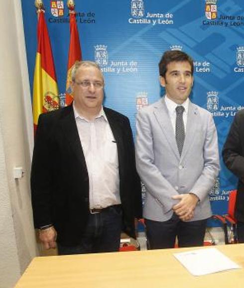 García Alaguero, presidente de Afedecyl, y Alfonso Lahuerta, director general de Deportes 