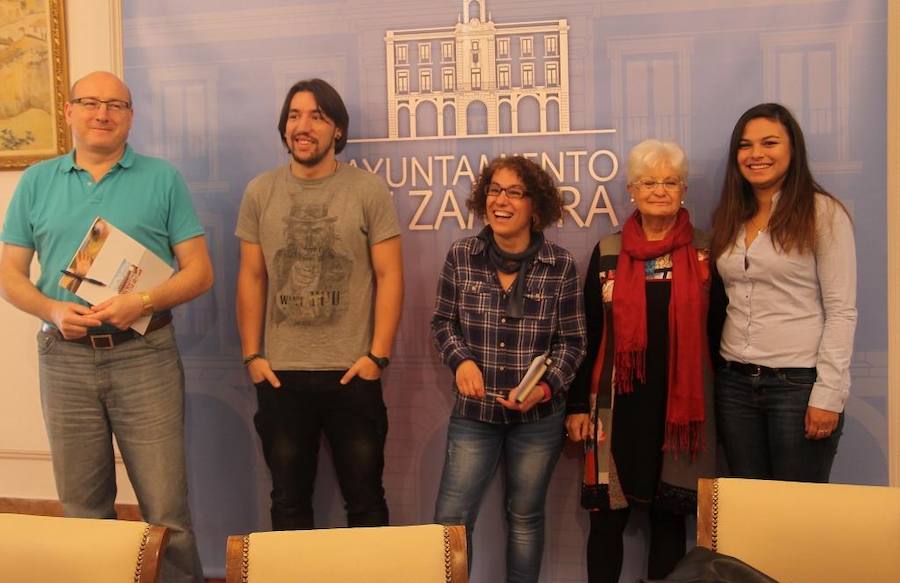 Presentación en el Ayuntamiento de Zamora del III Encuentro Regional de Educación de Calle. 