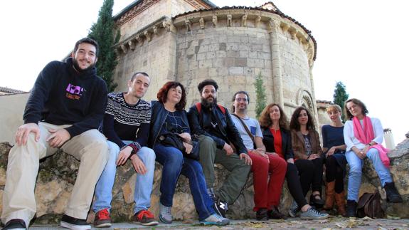 Participantes en la primera jornada dedicada al libro, ayer, dentro del ciclo ‘Inéditas’. Antonio Tanarro