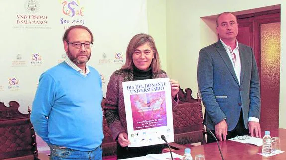 Carmelo Martín, Cristina Pita yMiguel Ángel Vicente detallaron las actividades. 