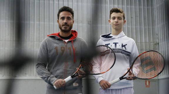 David Ayuela y Mario González. G. Villamil