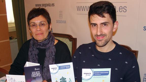 Los concejales de Cultura,Marifé Santiago, y de Juventud, Álvaro Serrano, en la presentación. El Norte