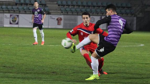 El Deportivo Palencia, un superviviente sin chispa