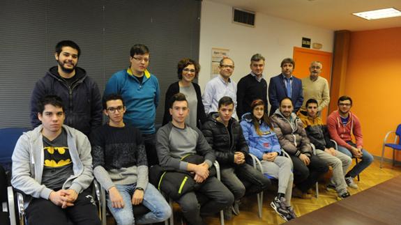 Visita de alumnos del IES Galileo a Ibermaq / Fran Jiménez