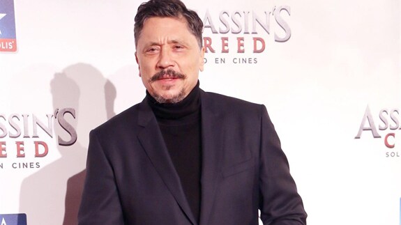 Carlos Bardem. 